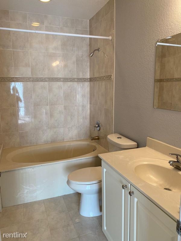 Building Photo - 21130 SW 87th Ave