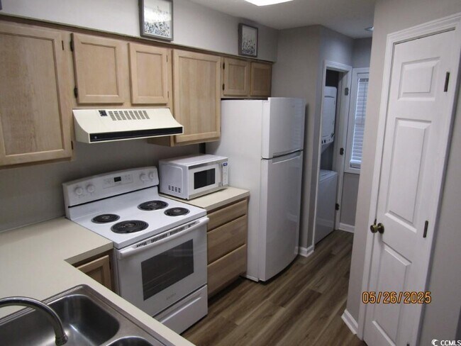 Foto del edificio - 4103 Pinehurst Cir