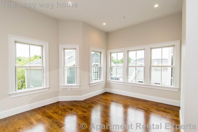 Foto del edificio - 124 Columbia St