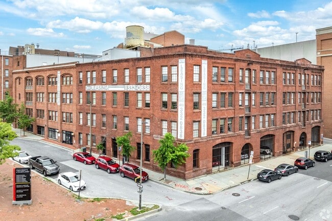 Interior Photo - Sail Cloth Factory Apartments