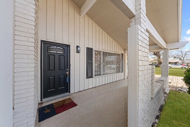 Foto del edificio - 4402 Seabreeze Dr