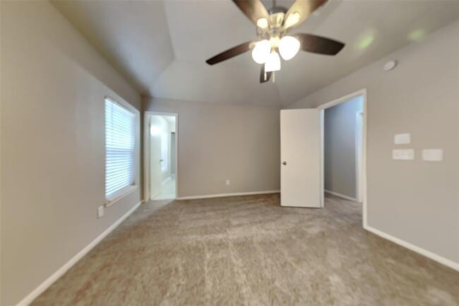 Building Photo - 95 Rockridge Dr