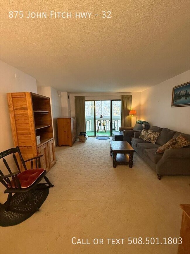 Foto del edificio - 875 John Fitch Hwy