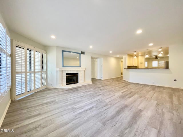 Building Photo - 726 Island View Cir