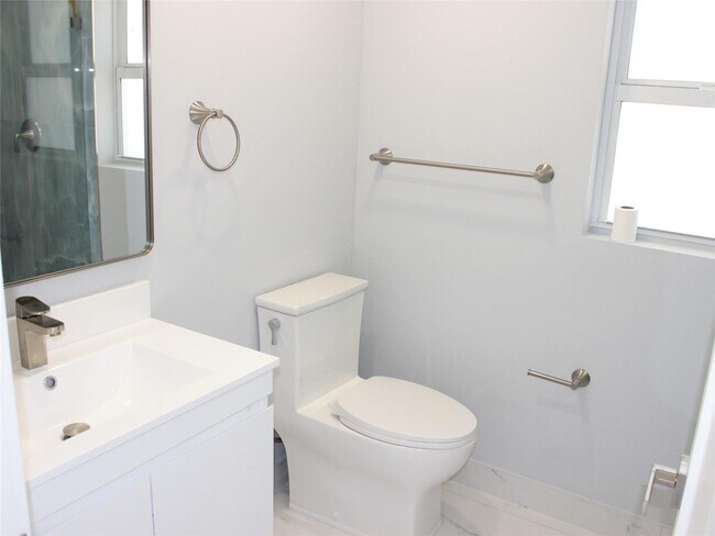 Foto del edificio - 522 SE 20th Ct