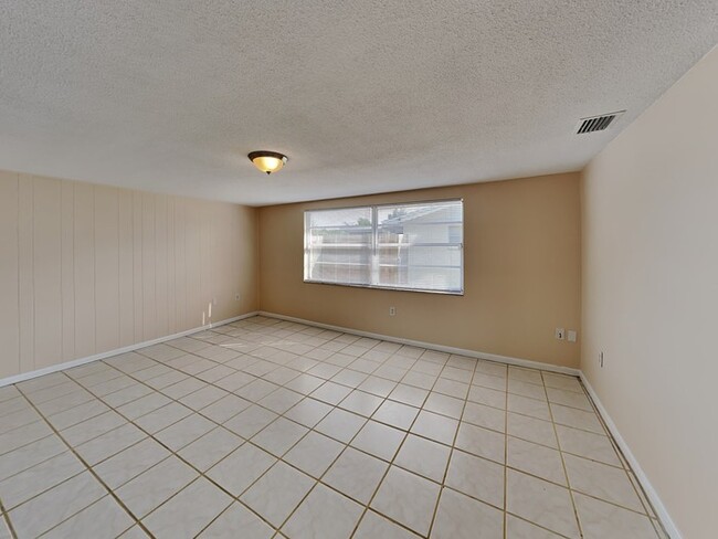 Foto del edificio - 3/2 Port Richey Home... $750 off first month!