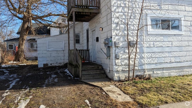Building Photo - 401 N Porter St