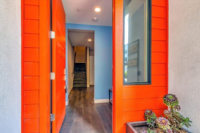 Building Photo - 1521 Pullman Way