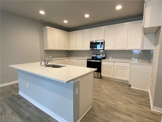 Building Photo - 121 Prosecco Path