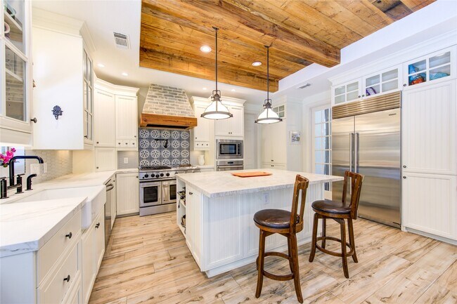 Building Photo - 62 W Mirror Ridge Cir