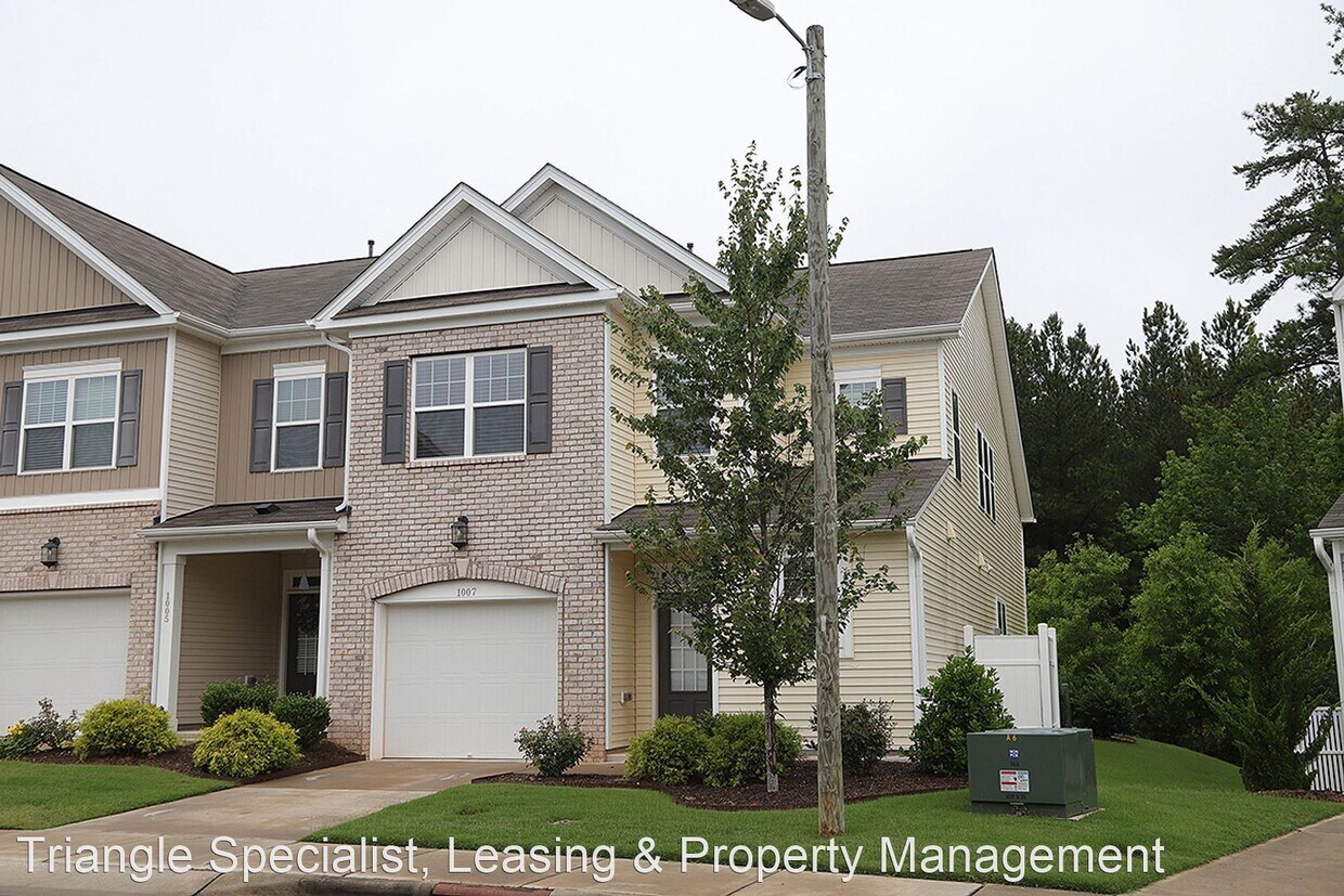 Primary Photo - 3 br, 2.5 bath House - 1007 Epiphany Road