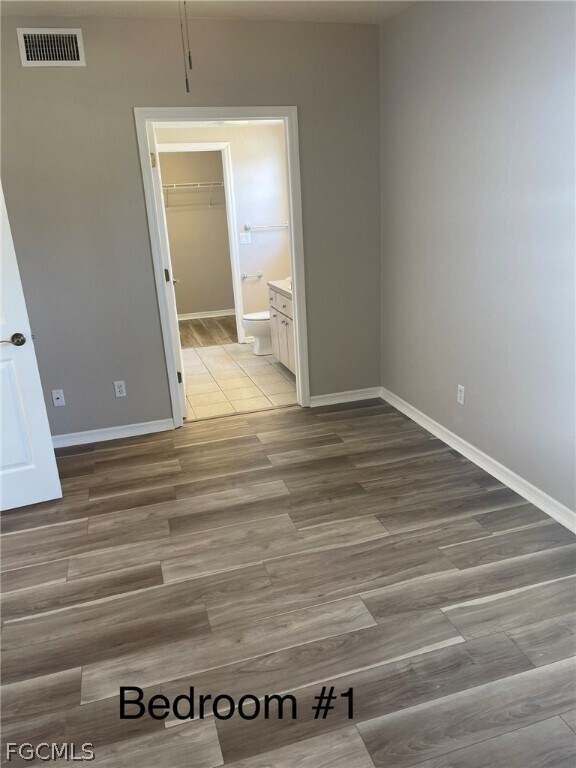 Foto del edificio - 5334 Chiquita Blvd S