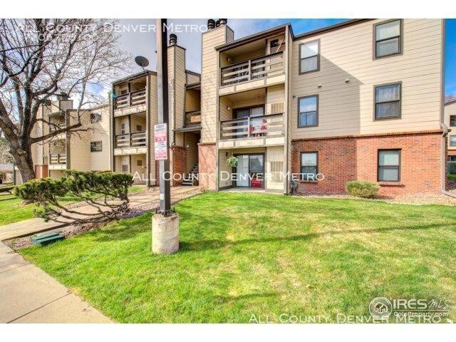 Foto principal - 499 Wright St