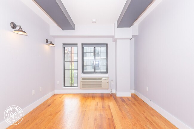 Foto del edificio - 186 Lenox Rd