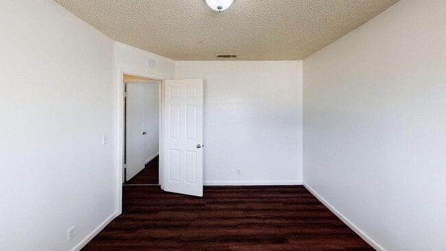 Bedroom 1 - 1215-1237 Minnewawa Ave