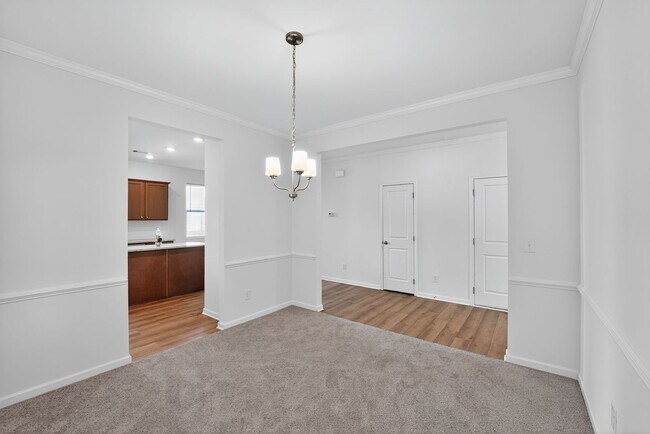 Foto del edificio - 233 Bloomfield Cir