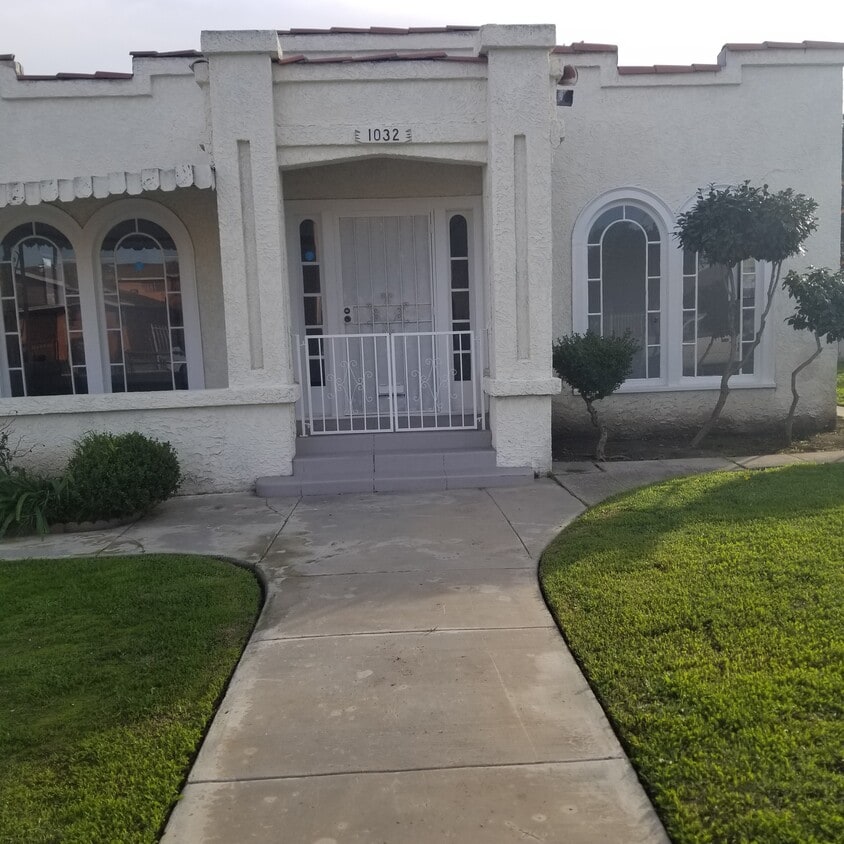 Photo - 1032 W 103rd St (Los Angeles, CA)