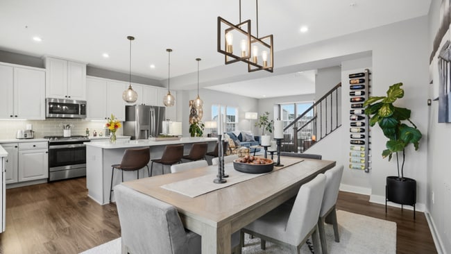 Building Photo - 110 Curtis Ct