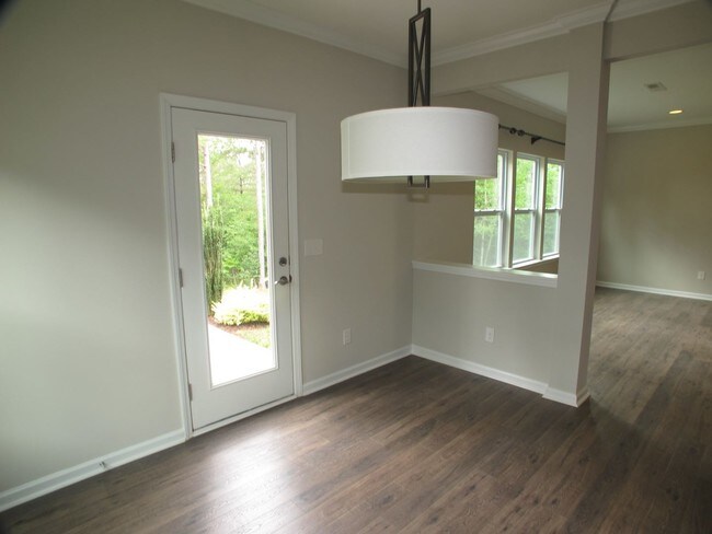 Building Photo - 4 br, 2.5 bath House - 6003 Hawk View Rd