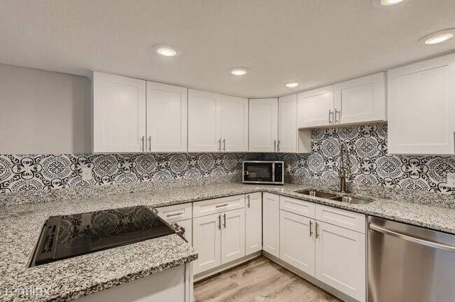 Building Photo - 4 br, 3 bath House - 3128 17Th Street N