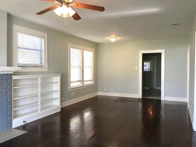 Foto del edificio - 2906 Gorman Ave