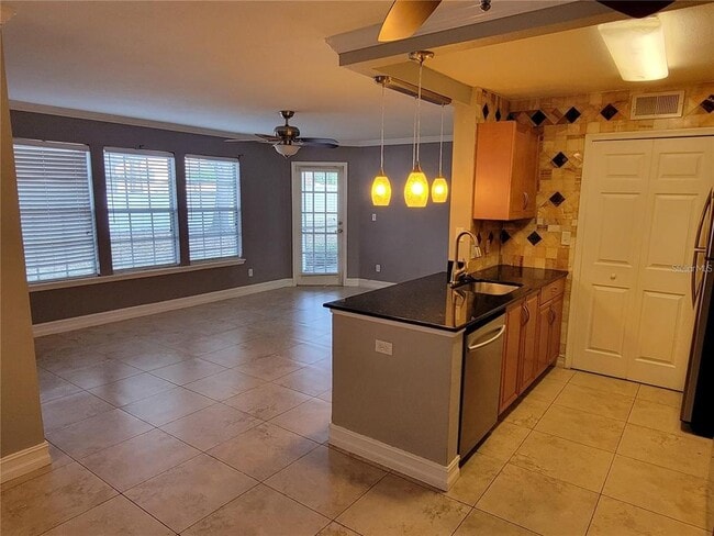 Foto del edificio - 3305 Haviland Ct