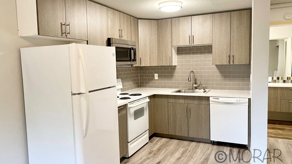 Foto principal - 14702 Washington Ave SW