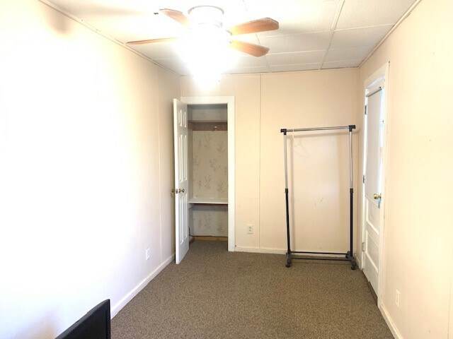 Building Photo - 37 Holbrook Ave