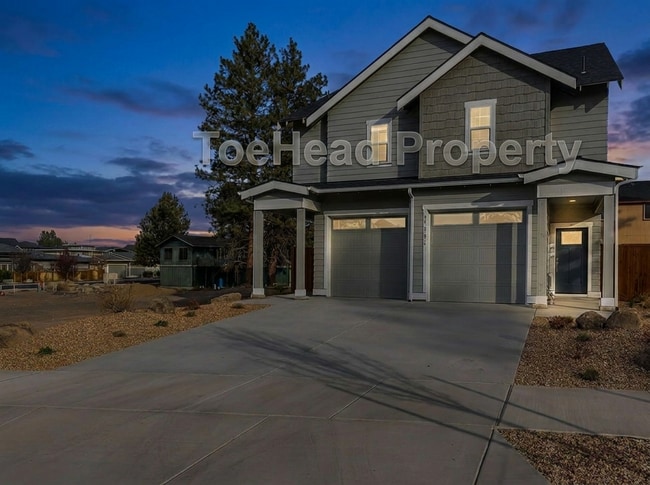 Building Photo - 63266 NW Ski Ln