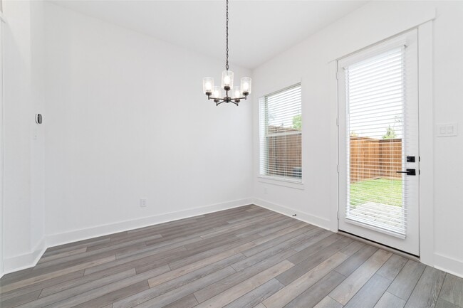 Building Photo - 10974 Swang Link Dr