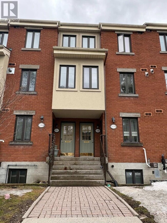 Building Photo - 1180 Blasdell Ave