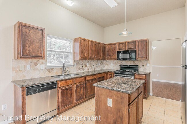 Building Photo - 3 br, 2 bath House - 3404 Tipperary Dr.