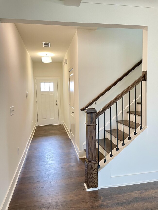 Building Photo - 374 Auburn Valley Wy