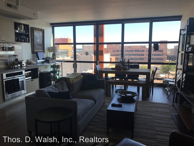 Foto del edificio - 807 V St NW