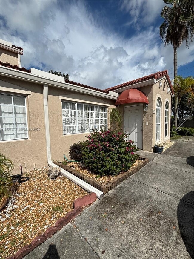 Building Photo - 6992 NW 166 Terrace