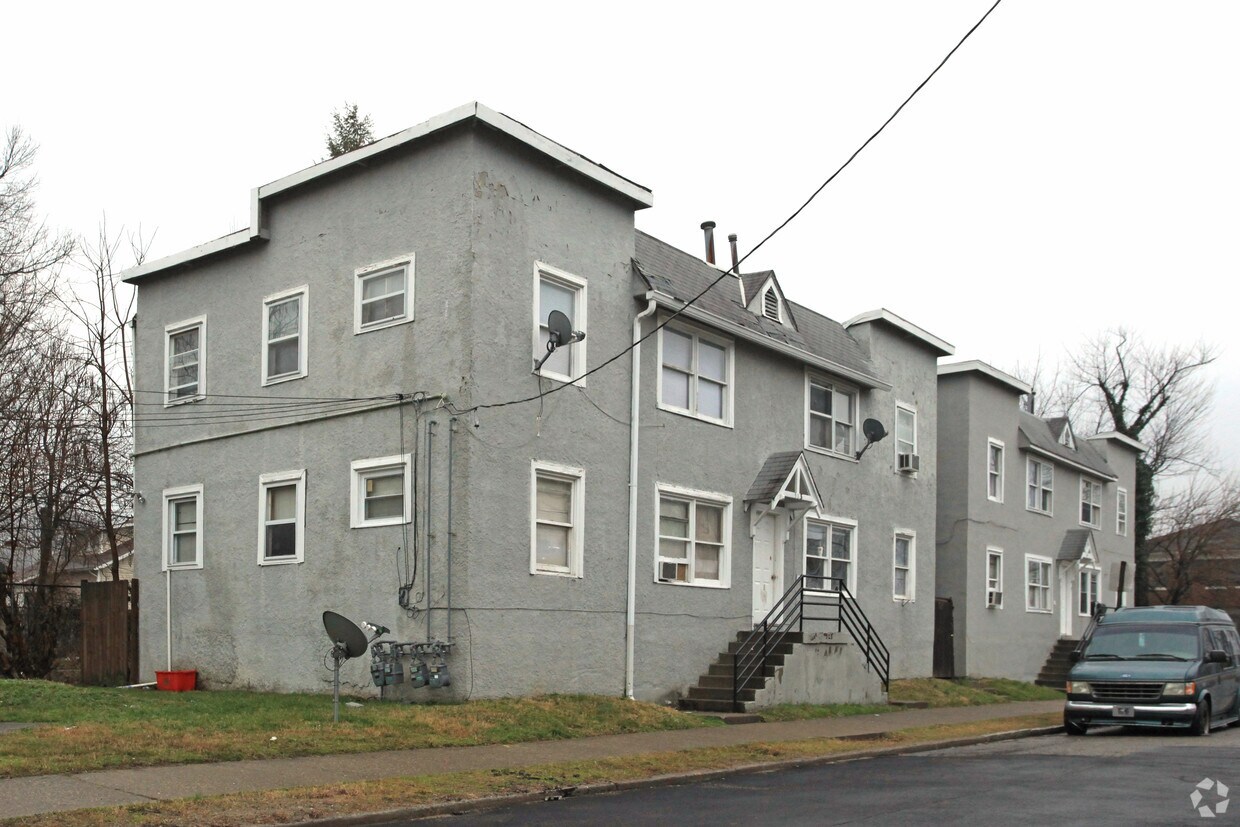 Primary Photo - 513-517 Amy Ave
