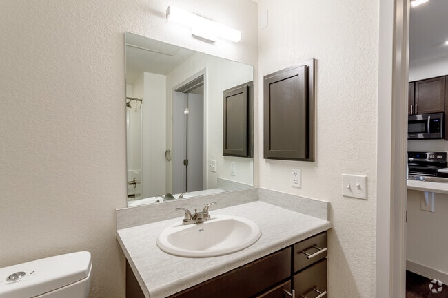 1BR, 1BA - B - The Ellipse