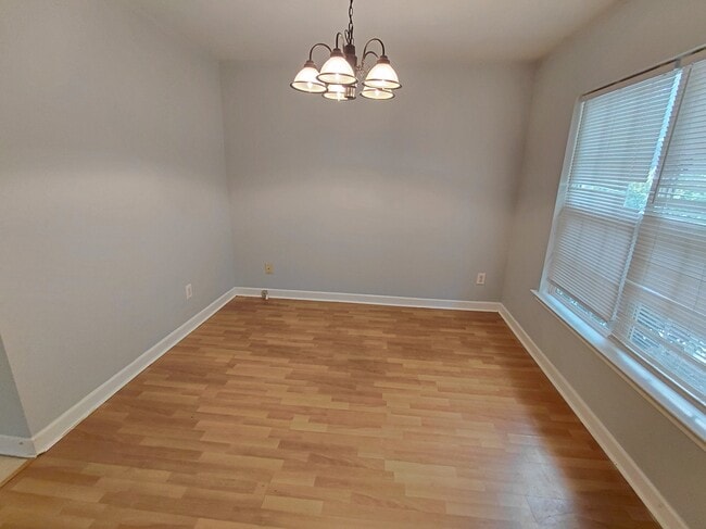 Formal dining or flex room - 5043 Wheat Dr SW