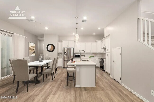 Foto del edificio - 1476 E Shannon St