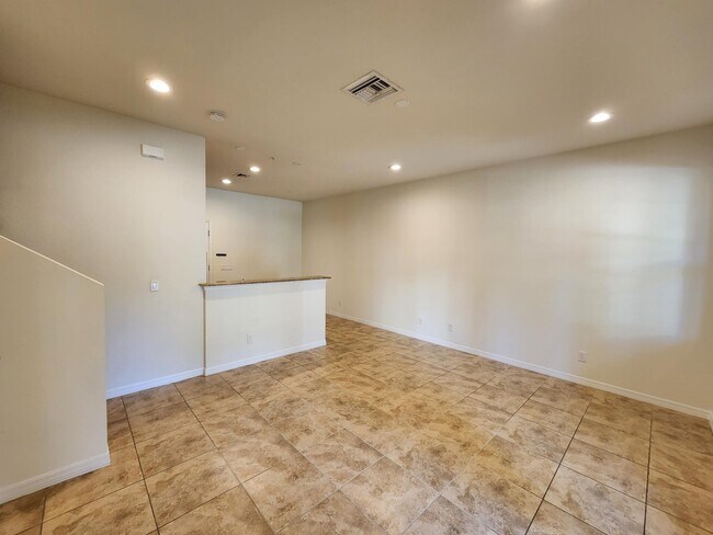 Foto del edificio - 106 Black Ironwood Rd