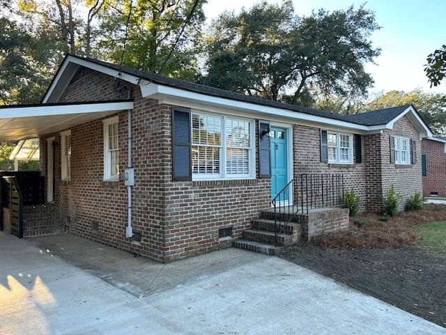 Foto del edificio - 1741 Mulmar St