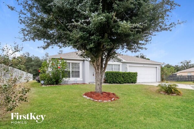 Building Photo - 1421 Sarasota Dr
