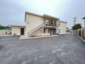 Building Photo - 4136 Manzanita Dr