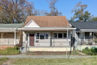 Building Photo - 730 E Anderson St