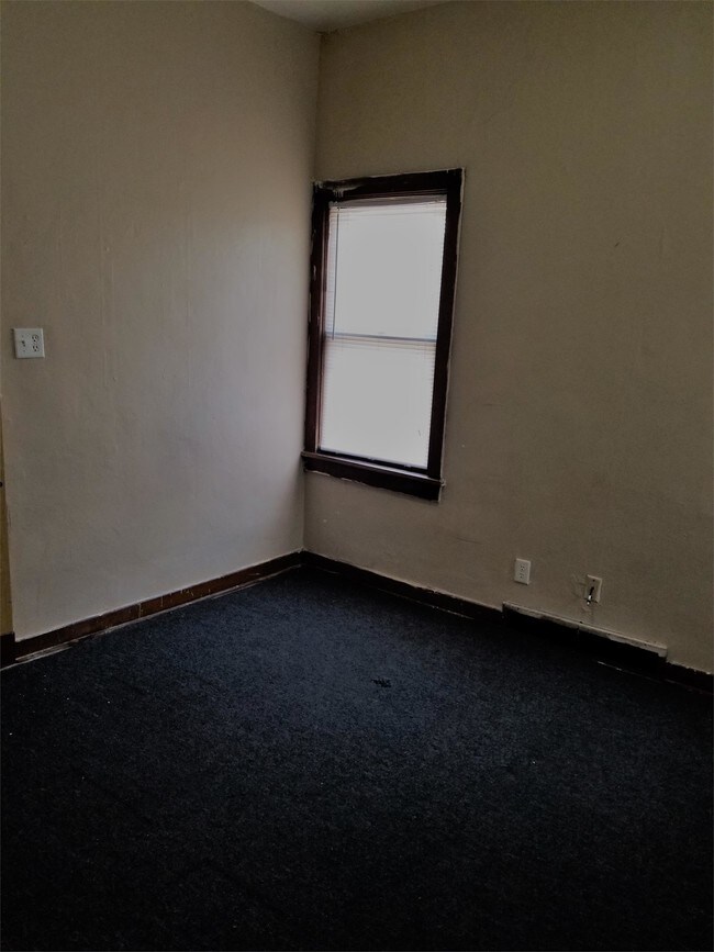 Foto del edificio - 725 7th Ave
