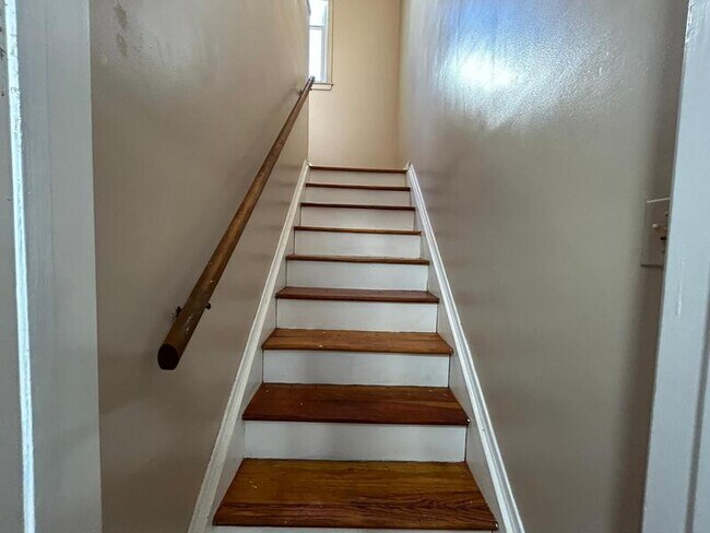 Building Photo - 16073 Collingham Dr