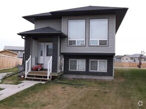 Building Photo - 8902 71 Ave