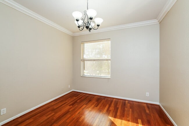 Building Photo - 5293 Sancerre Cir