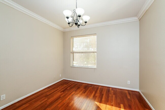 Foto del edificio - 5293 Sancerre Cir