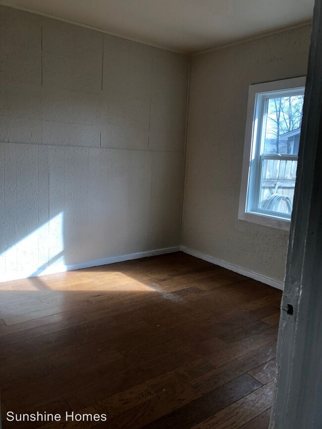 Foto del edificio - 6702 N Market St